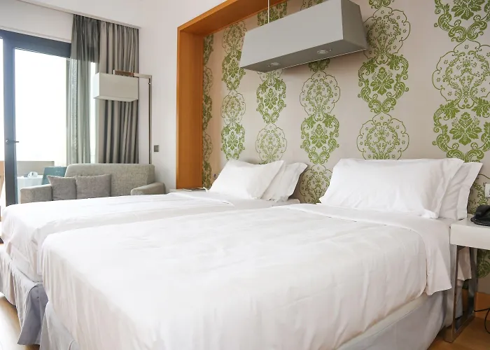 Barcelo 4*